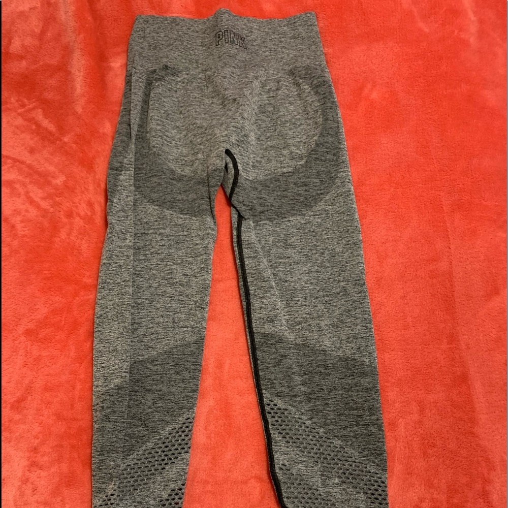 PINK ultimate leggings